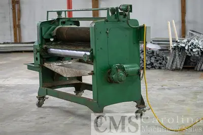 USED BLACK BROTHERS 22D GLUE SPREADER