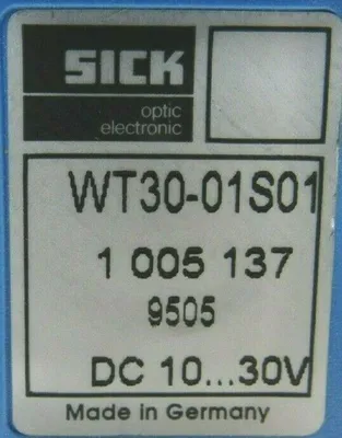NEW SICK WT30-01S01 PHOTOELECTRIC SENSOR 1-005-137 WT3001S01