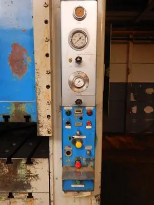 USED SOENEN 2H5 200 TON + 80 TON