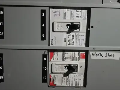 2000A 480Y/277V Eaton Switchgear Power Distribution Center w/ 45kVA Transformer & Panels (Containerized)