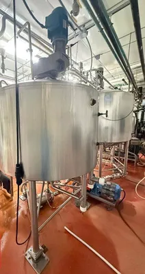 1993 WALKER 600 Gallon Kettle PZ-CB-HD TANKS / KETTLES | EcReCon Inc (2)