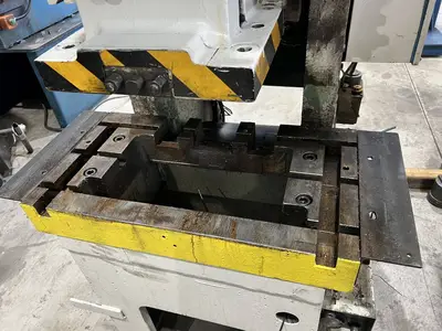 USED 1989 KOMATSU PRESSES KOMATSU OBS45-3 PRESS