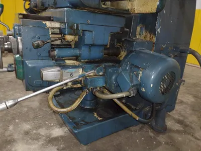 CINCINNATI HORIZONTAL MILL WITH BRIDGEPORT HEAD USED
