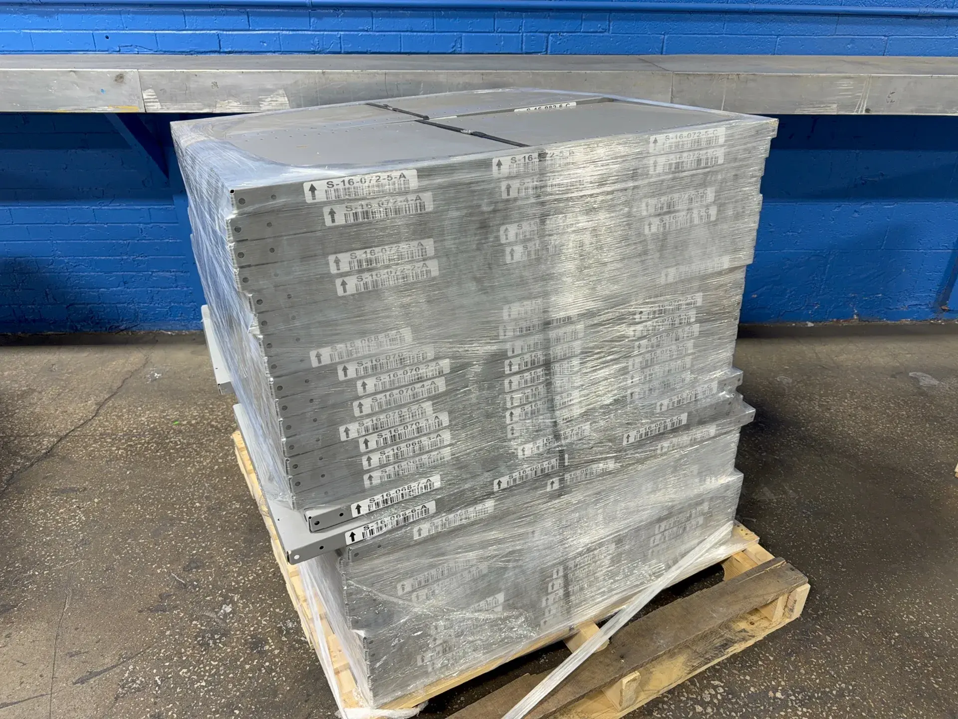 Lyon 18” X 36” Shelving