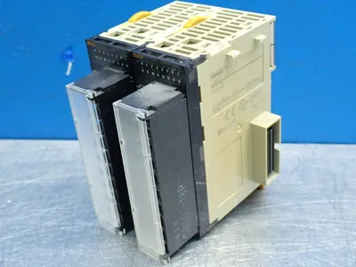 USED OMRON CJ1WID211