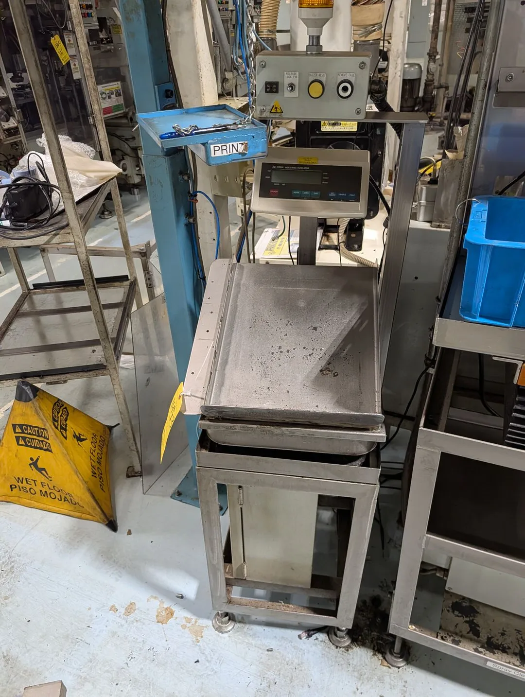 AD-4326A Scale W/ Stand