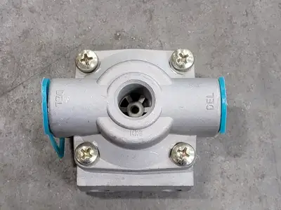 Pneumatic QR-1 Brake Quick Release Valve 229859, 3/8" NPTF