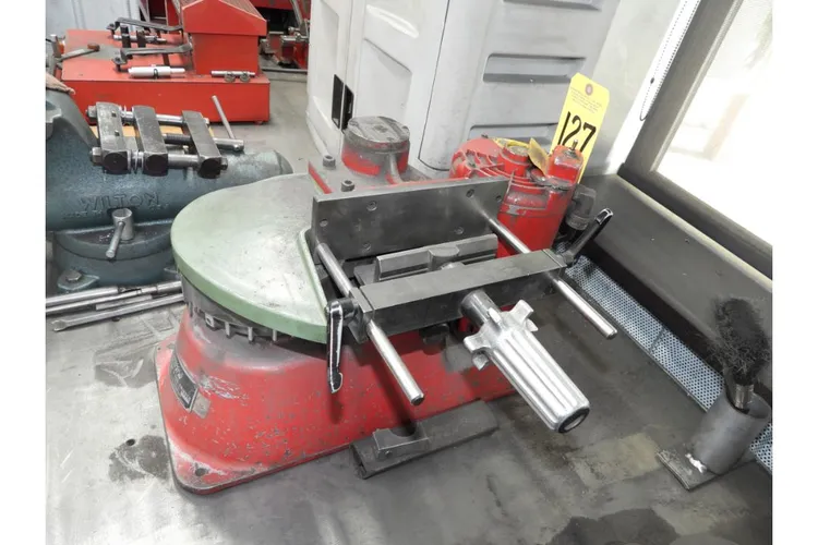 Used _UNKNOWN_ _UNKNOWN_ Automotive Engine Components Grinders Michigan US | Thompson Auctioneers #1520939