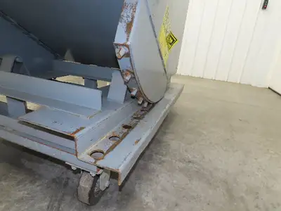 Used MECO _UNKNOWN_ Hoppers Indiana US | Arrow Industrial #1366954
