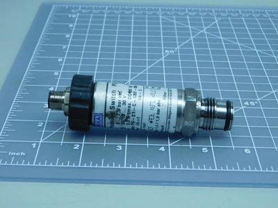 Used WIKA _UNKNOWN_ Pressure Switches Texas US | OCO Industrial #1677872