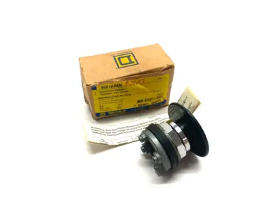 USED SQUARE D MUSHROOM HEAD OPERATOR PUSHBUTTON BLACK 2-1/4" DIA.