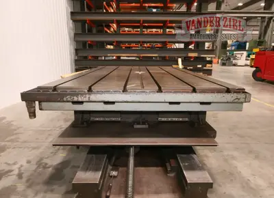 Giddings & Lewis 6' x 8' Air Lift Rotary Table