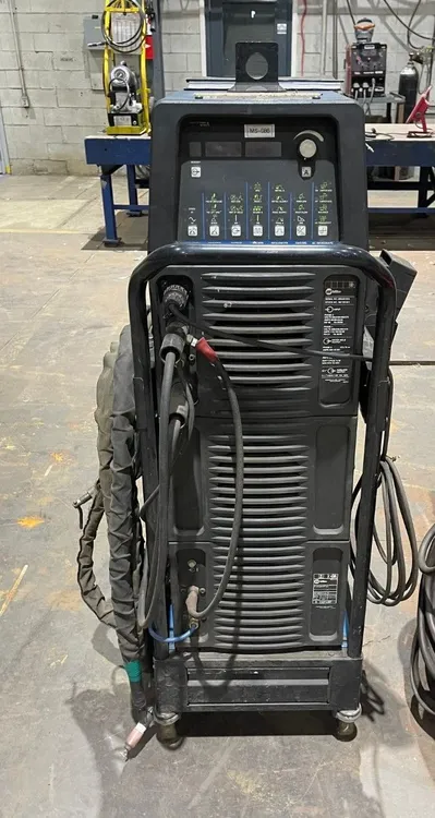 Used 2011 MILLER DYNASTY 700 Tig Welders Quebec CA | MACHINERY INC. #1465099