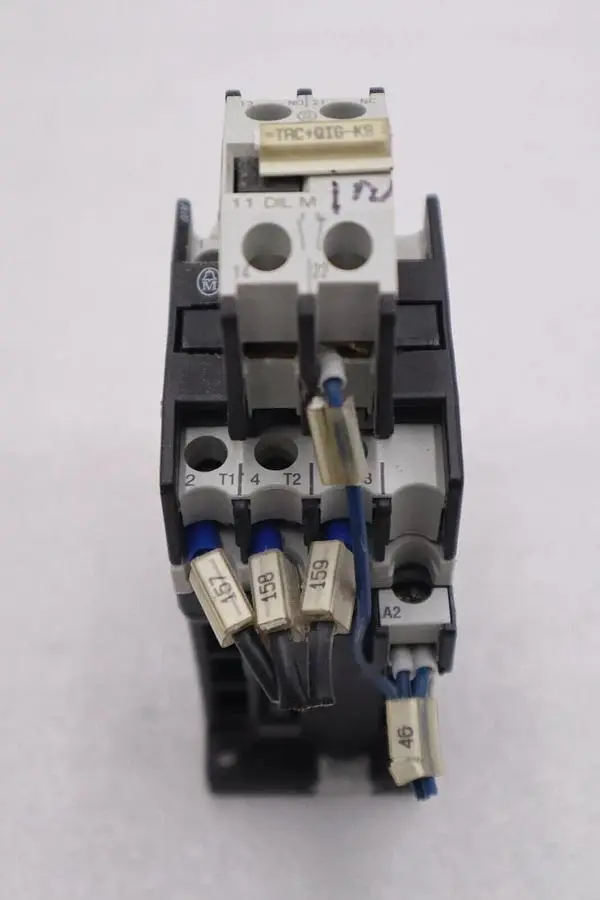 Moeller DIL00M-G CONTACTOR 20 AMP 3 POLE STOCK L-459C