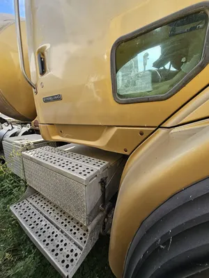 2004 STERLING Mixer Commercial trucks | Iron Listing (12)