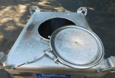 USED CUSTOM METALCRAFT 512102