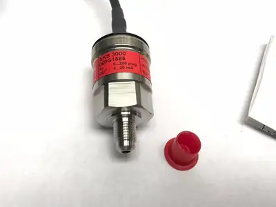 USED DANFOSS PRESSURE TRANSMITTER