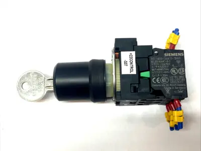 USED SIEMENS 3-POSITION LATCHING KEY SWITCH