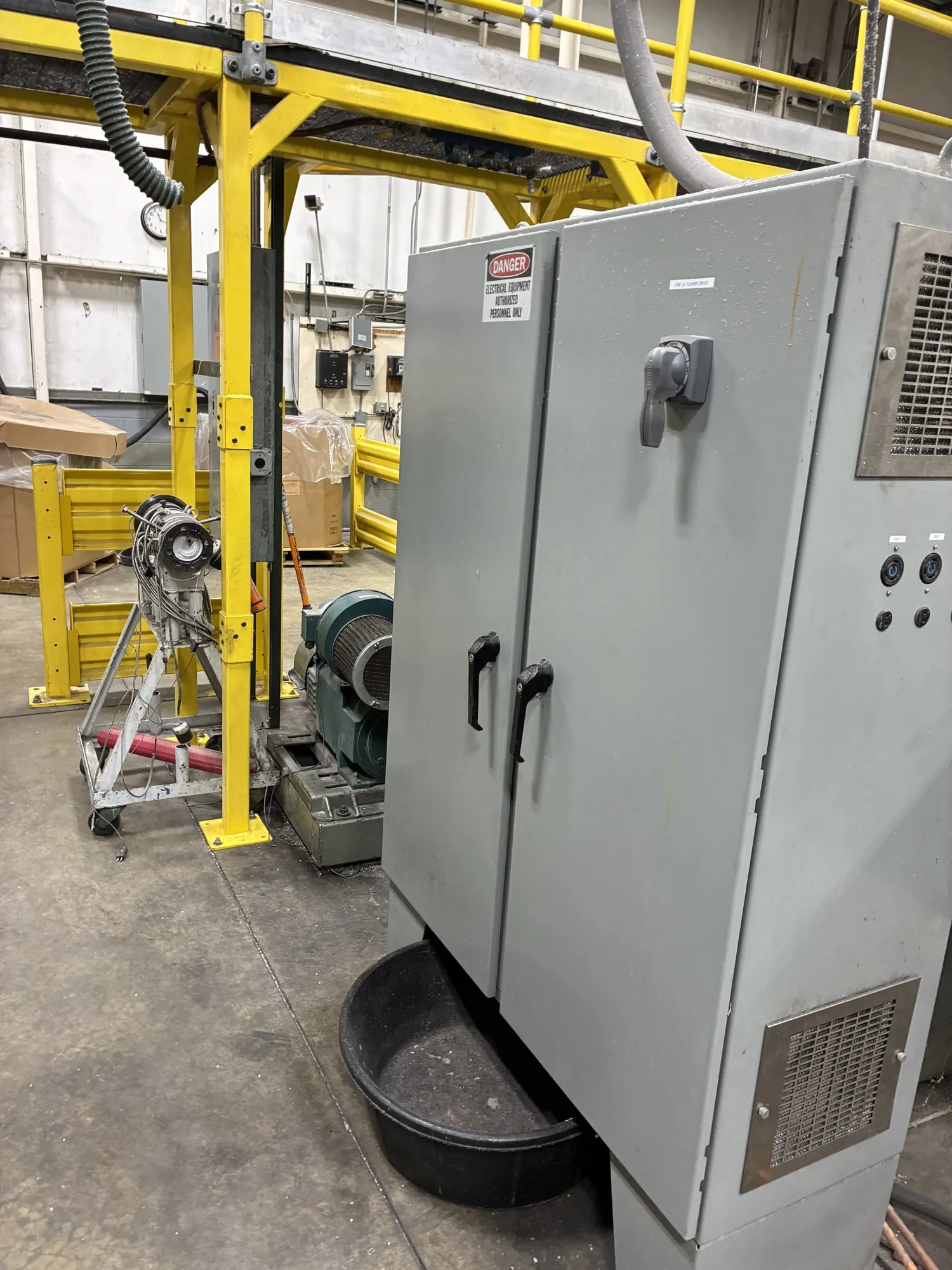 4.5″ Sterling Extruder 24:1 w/Maddox Type Mixing Screw