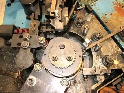 Used 1994 SASPI RV-8 Thread Rollers | Walden Machinery #1288952