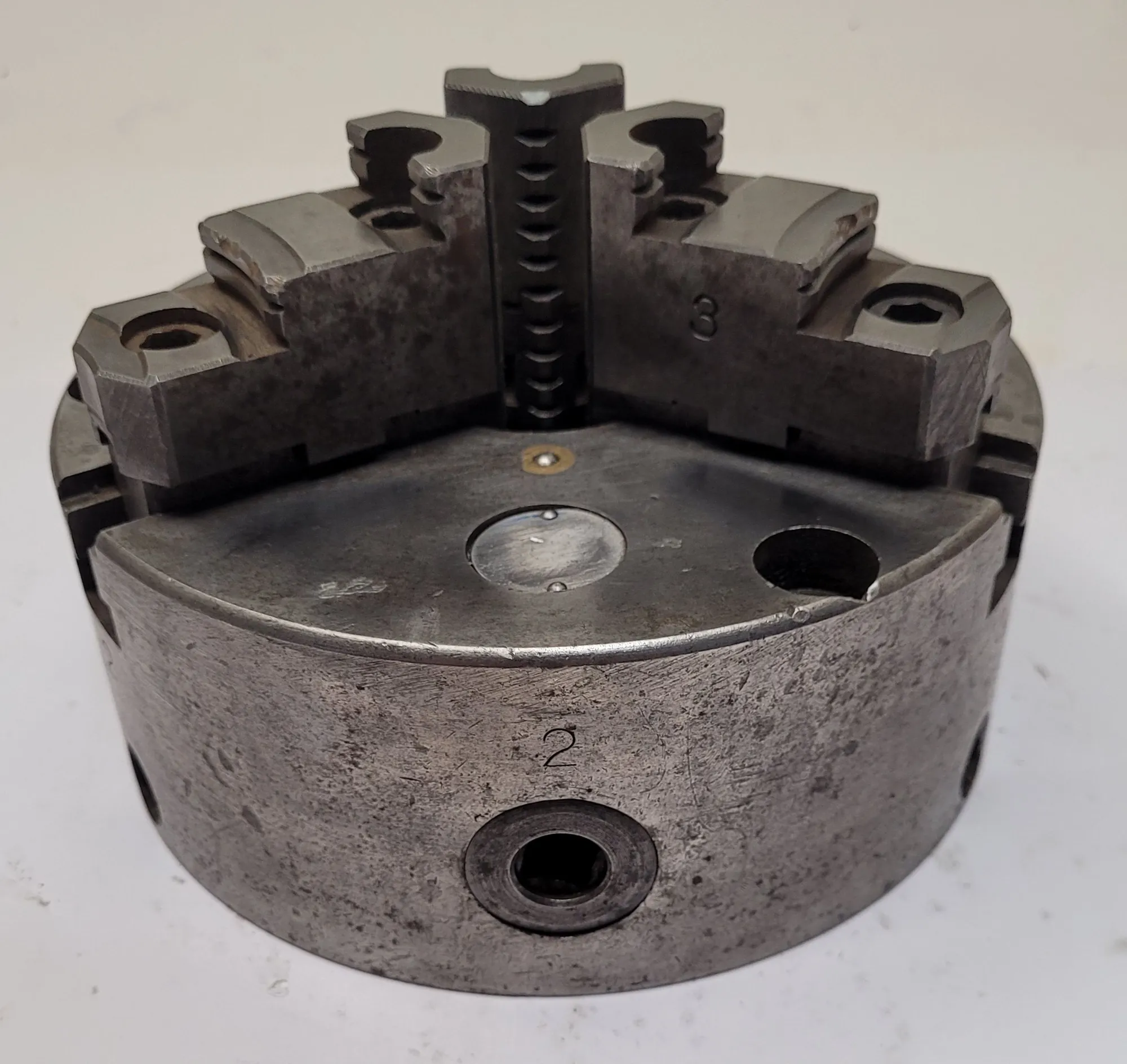 USED Yamakawa 3 Jaw Chuck