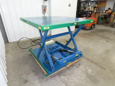 Used VESTIL _UNKNOWN_ Misc Lifts Indiana US | Arrow Industrial #1367370