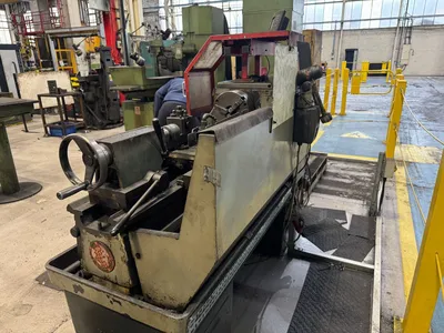 Used COLCHESTER TRIUMPH 2000 Gap Lathes GB | Bowland Trading Ltd #1545859