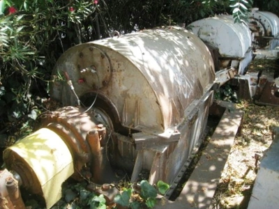 Bird 32 x 50 solid bowl decanter centrifuge, 304 SS.