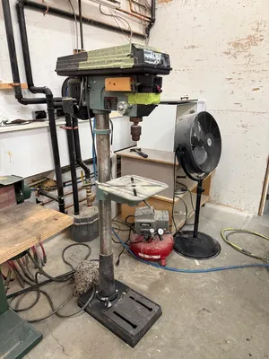 DELTA 17-901 Drill Presses | ListingHippo (2)
