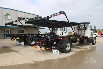 New | in-Stock 2025 MACK MD6 Rolloff Trucks Texas US | Roll Off Truck World #1491872