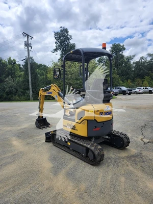 USED 2021 XCMG XE18U