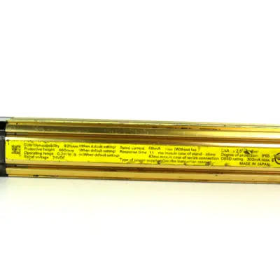 USED OMRON F3SJ-A0460P25