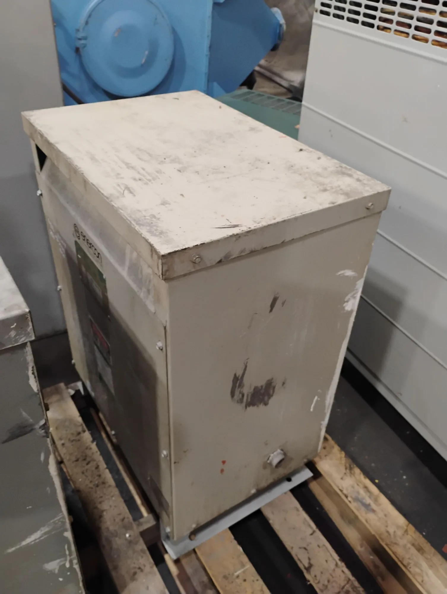 USED OLSUN 5704 5-16405