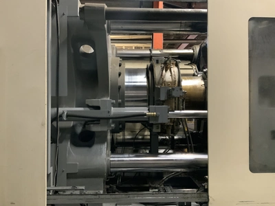 2002 NISSEI FV9300-600L HORIZONTAL INJECTION MOULDING MACHINES | INJECTION DEPOT GROUP (17)