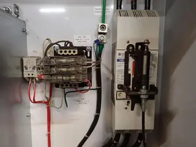20BD156A0AYNANC0 / B Allen Bradley 156 460V 125HP Powerflex 700 W/ CABINET #S612