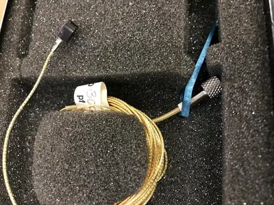 SE LABORATORIES INC. PLEZOELECTRIC ACCELEROMETER 2250A-10