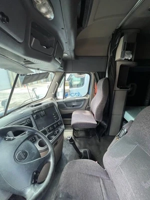 Used 2012 FREIGHTLINER CASCADIA Conventional trucks Florida US | Proxy Equipment #1384944