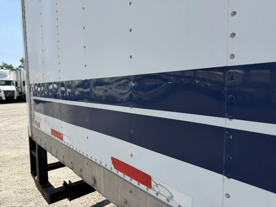 Used 2007 INTERNATIONAL 4300SBA4X2 Box trucks Indiana US | Miedema Asset Management Group #1414581