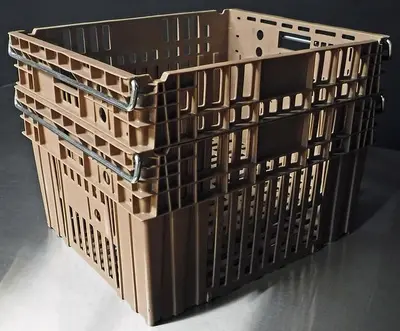 USED ORDER FULFILLMENT BASKETS -- STACKABLE/NESTABLE
