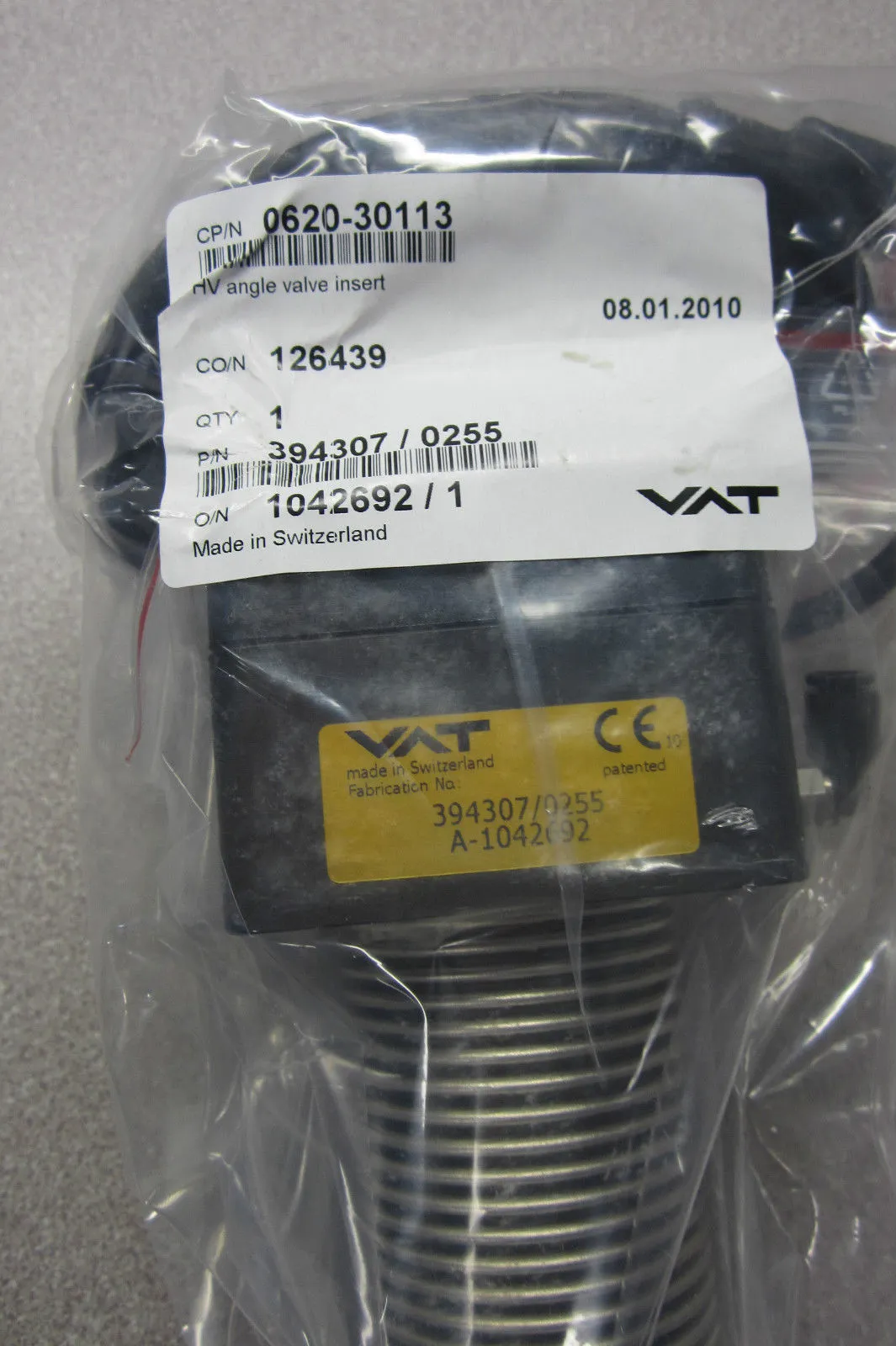 NEW VAT 0620-30113 394307/0255 ANGLE VALVE INSERT 062030113