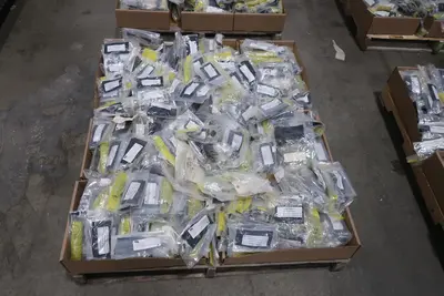 4 PALLETS OF ASSORTED SOURIAU PLUG KITS