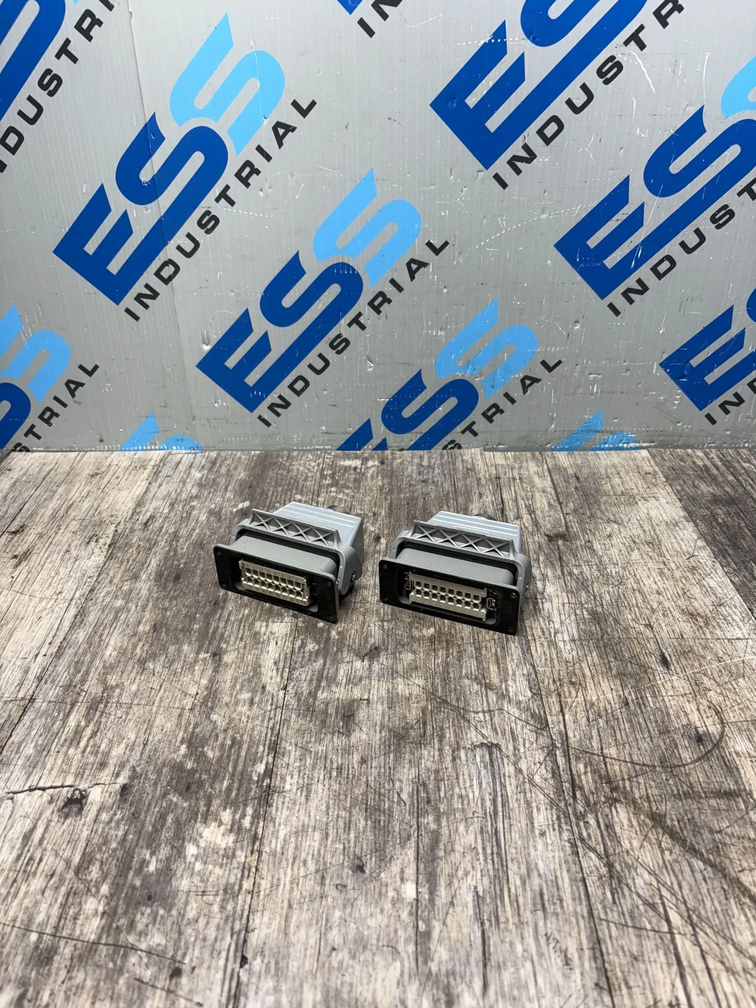 Used HARTING H-BE 16 SS DR 10194000 Misc Electrical & Power Parts South Carolina US | ESS Industrial Equipment Sales #1517118