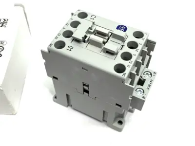 USED ALLEN-BRADLEY SER. B IEC 16 A CONTACTOR, 0 NO CONTACT & 1 NC CONTACT