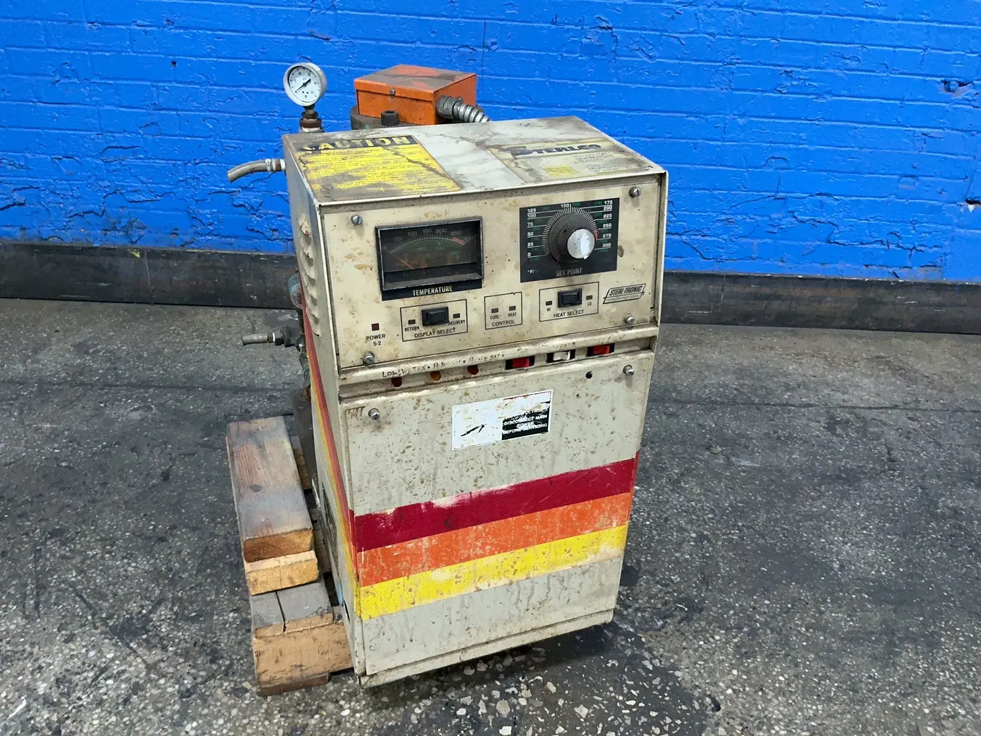 Used STERLING CO. S8410AX Misc Plastics Equipment Ohio US | HGR 24 #1521258