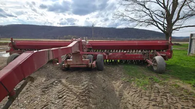 JI Case 5500MTDR SEEDER | Iron Listing (37)