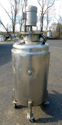 USED 75 GALLON TANK MIXING TANK