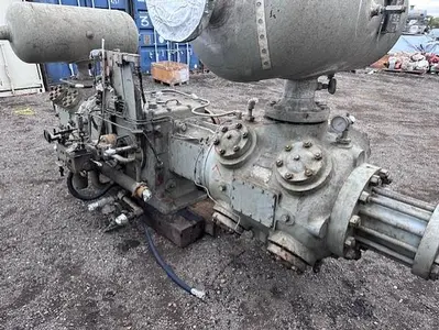 Gemini FE650C-2 Compressor Frame SN 50F465 with 89 series cylinders size 10.5” x 5.75”