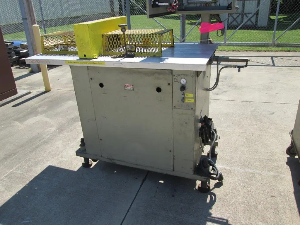 Conair Mdl. UC4-18 Traveling U-Cut Saw