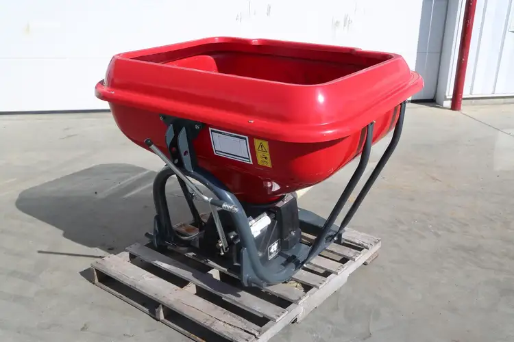 New | in-Stock 2026 BMC AIP600 Dry Spreaders Pennsylvania US | Zimmerman Farm Service #1410347