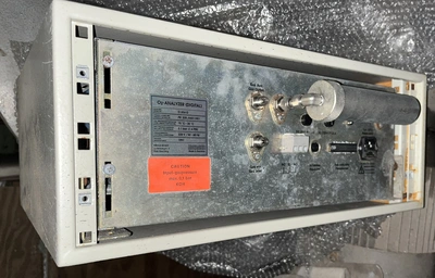 M Braun Glove Box System with Oxygen and H2O Analyzers Mb150b-G-1